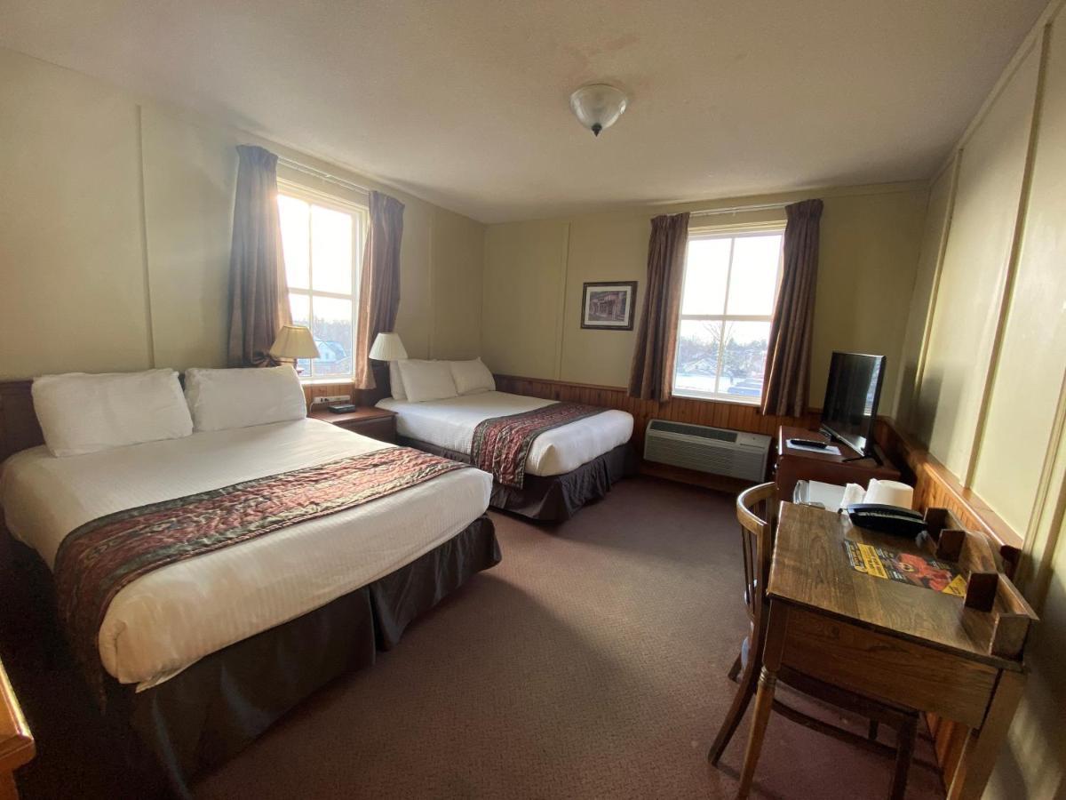 Hotel Bedford Goderich Bagian luar foto